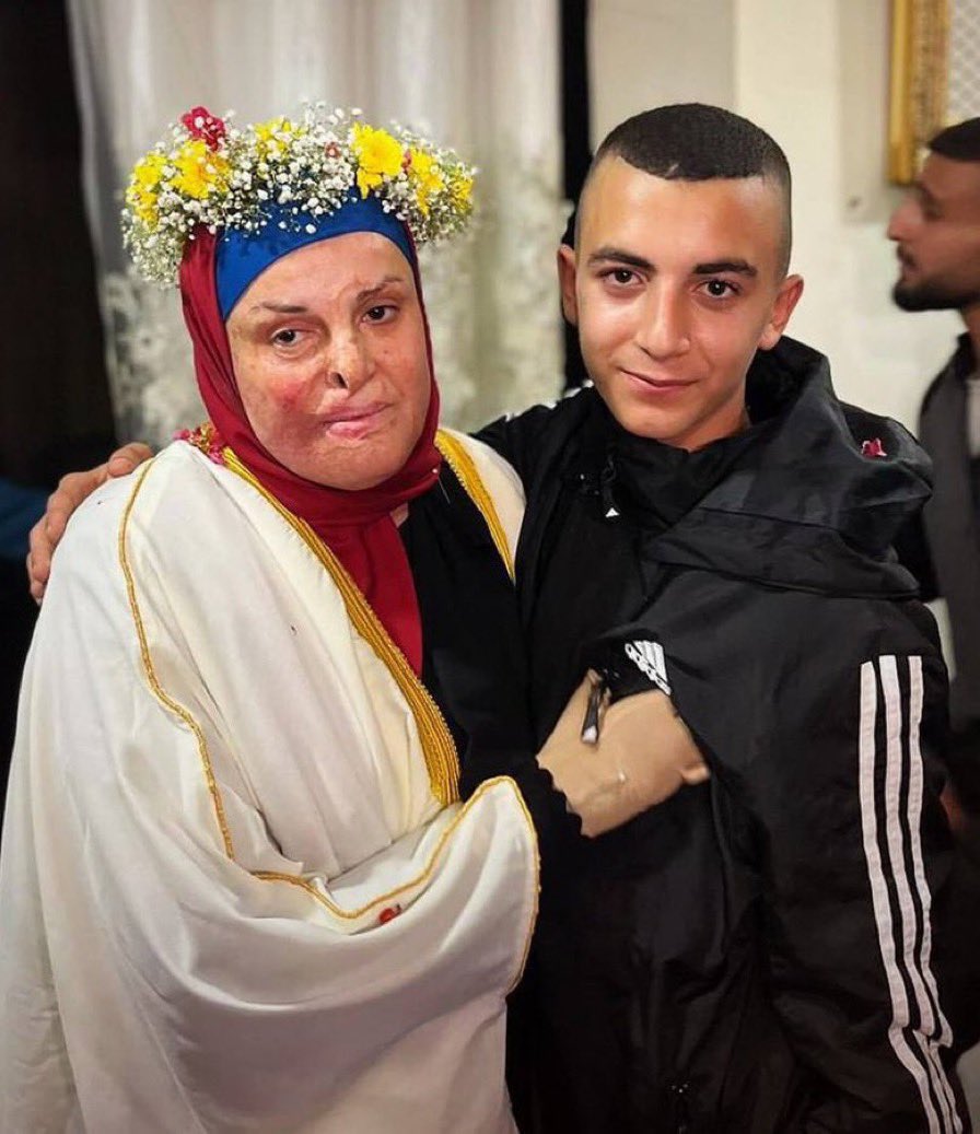 حُرمت من ابنها وسجنت ظلمًا .. قصة الاحتفاء بتحرير الأسيرة الفلسطينية إسراء جعابيص