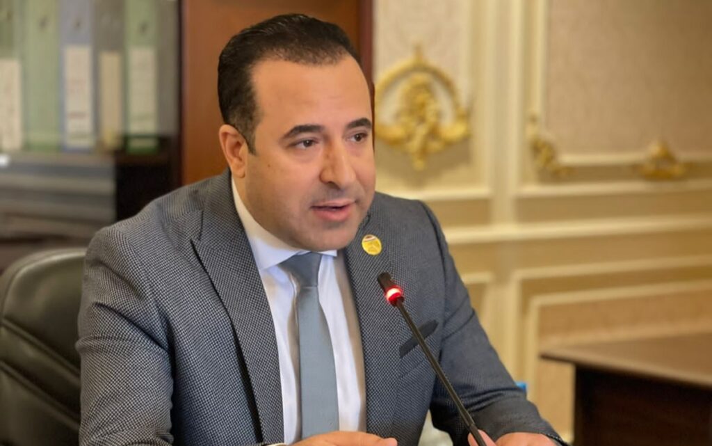 رئيس اتصالات النواب: حشود المصريين بالخارج للمشاركة في الإنتخابات الرئاسية رسالة واضحة للعالم