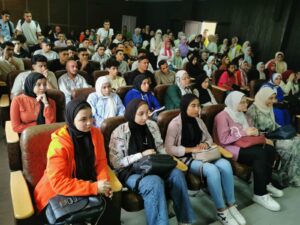 "الادمان السلوكى لمواقع التواصل الاجتماعي" ندوة تثقيفية بآداب بنها