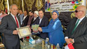 بدوى يكرم المتفوقين بمدرسة ترسا للتعليم الأساسي في قها بالقليوبية