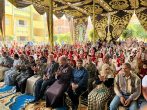 بدوى يكرم المتفوقين بمدرسة ترسا للتعليم الأساسي في قها بالقليوبية