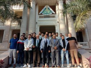 رئيس جامعة بنها يلتقي بالطلاب الوافدين الفلسطينيين
