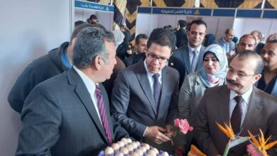 "الجيزاوي" يفتتح معرض تسويق منتجات كليات جامعة بنها (صور)
