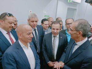 وزير الاتصالات يفتتح  عدد من المشروعات التنموية بالقليوبية (صور)