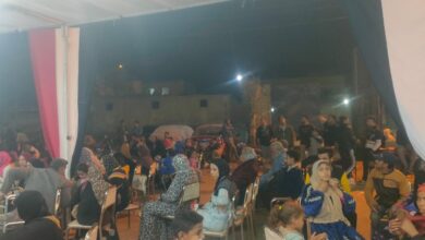 صور .. إقبال المواطنين على لجان الانتخابات قبل إغلاق اللجان صور .. إقبال المواطنين على لجان الانتخابات قبل إغلاق اللجان