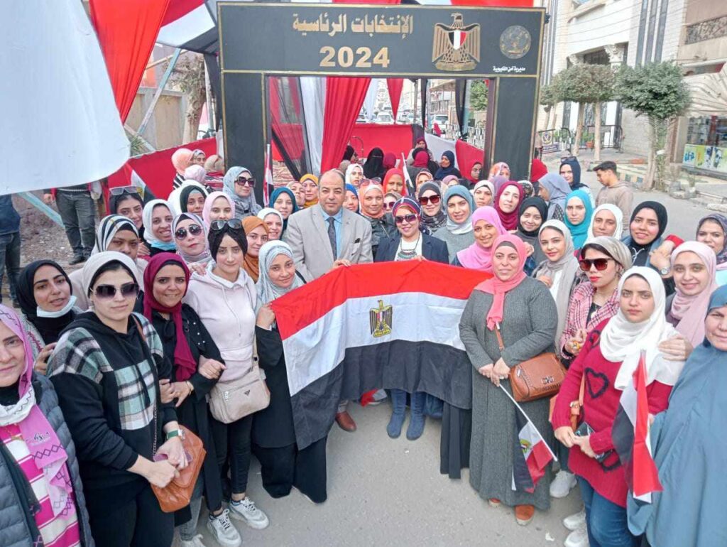 الشبان تشارك فى الإنتخابات الرئاسية الشبان تشارك فى الإنتخابات الرئاسية