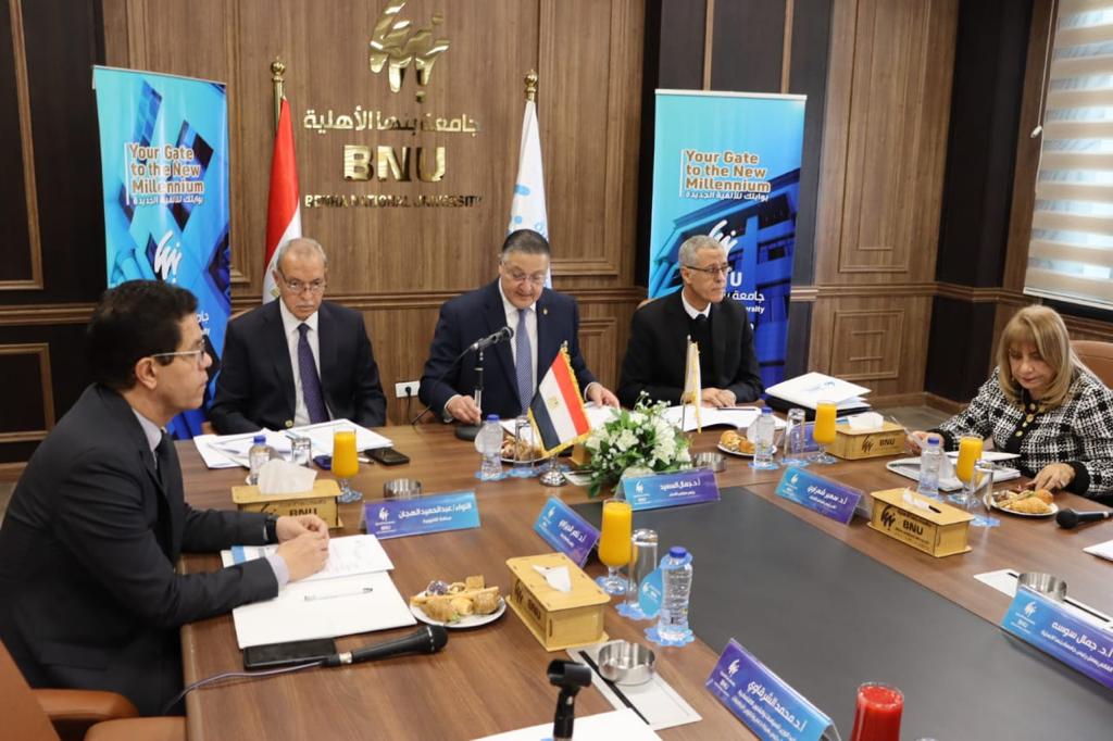 كأول جامعة أهلية.. مجلس أمناء جامعة بنها الأهلية يوافق على اعتماد اللائحة الداخلية كأول جامعة أهلية.. مجلس أمناء جامعة بنها الأهلية يوافق على اعتماد اللائحة الداخلية