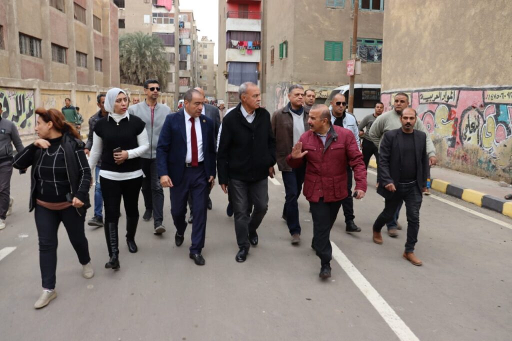 محافظ القليوبية يتفقد أعمال رصف مساكن بهتيم إسكو خلف حي شرق شبرا الخيمة محافظ القليوبية يتفقد أعمال رصف مساكن بهتيم إسكو خلف حي شرق شبرا الخيمة