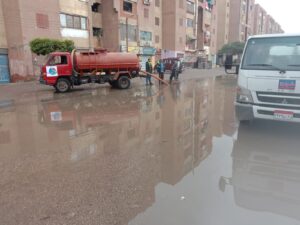 انتشار معدات مياه القليوبية لرفع تجمعات مياه الأمطار