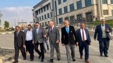 رئيس مجلس أمناء جامعة بنها الأهلية يتفقد عددًا من المنشآت الجديدة