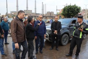 محافظ القليوبية يتفقد أعمال شفط مياه الأمطار