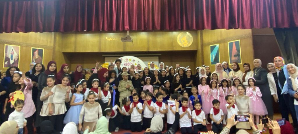 شبان بنها تحتفل بأعياد الطفولة شبان بنها تحتفل بأعياد الطفولة