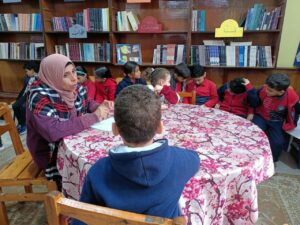 اختبارات حفظة القرآن الكريم من الشبان.