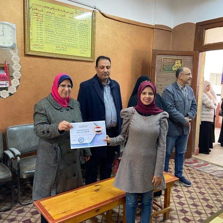 إدارة بنها التعليمية تكرم معلمات الشبان إدارة بنها التعليمية تكرم معلمات الشبان