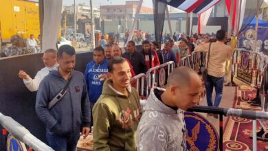 توافد المواطنين للتصويت باللجان الانتخابية لليوم الثاني للانتخابات الرئاسية بالقليوبية توافد المواطنين للتصويت باللجان الانتخابية لليوم الثاني للانتخابات الرئاسية بالقليوبية