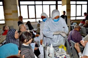 التأمين الصحي بالقليوبية يقيم حملات توعوية عن مرض السكري تحت شعار "لأنك سكر - أنت أحلى بدون سكر"