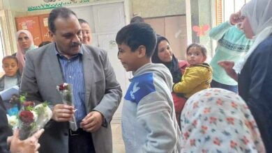 نائب رئيس جامعة بنها يوزع الورود والهدايا على أطفال الغسيل الكلوي بالمستشفى الجامعي نائب رئيس جامعة بنها يوزع الورود والهدايا على أطفال الغسيل الكلوي بالمستشفى الجامعي