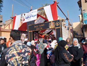 إقبال كبير من السيدات على لجان الانتخابات ببنها وطوخ