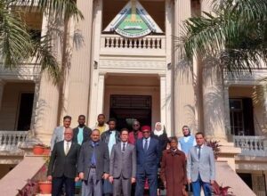 رئيس جامعة بنها يبحث مع سفير دولة تشاد زيادة أعداد الطلاب الوافدين