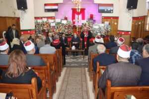 محافظ القليوبية يقدم التهاني للأخوة الأقباط بمناسبة عيد الميلاد المجيد