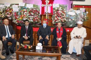 محافظ القليوبية يقدم التهاني للأخوة الأقباط بمناسبة عيد الميلاد المجيد