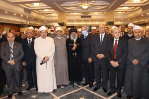 محافظ القليوبية يقدم التهاني للأخوة الأقباط بمناسبة عيد الميلاد المجيد