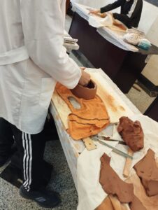 بدء فعاليات السباق بين الوفود المشاركة في ملتقى ابداع الخامس .. مجال التربية الفنية والاقتصاد المنزلي