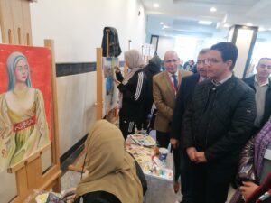 رئيس جامعة بنها يتفقد فعاليات "ملتقى إبداع الخامس لكليات التربية النوعية"