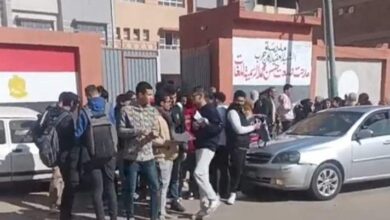 طلاب الإعدادية بالقليوبية يعبرون عن سعادتهم لسهولة امتحان اللغة الإنجليزية (صور)