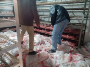 ضبط 3 طن مفروم دواجن غير صالح للاستخدام الادمي بالخانكة