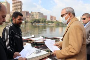 محافظ القليوبية يسلم 10 قوارب صيد لـ 10 صيادين من الأسر الأولى بالرعاية