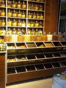 أسعار ياميش رمضان 2024 بمحافظه القليوبية .. البلح يبدأ من 35