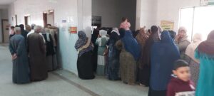 الكشف على 1387 مواطن مجانا خلال القافلة الطبية بقرية طنان بقليوب