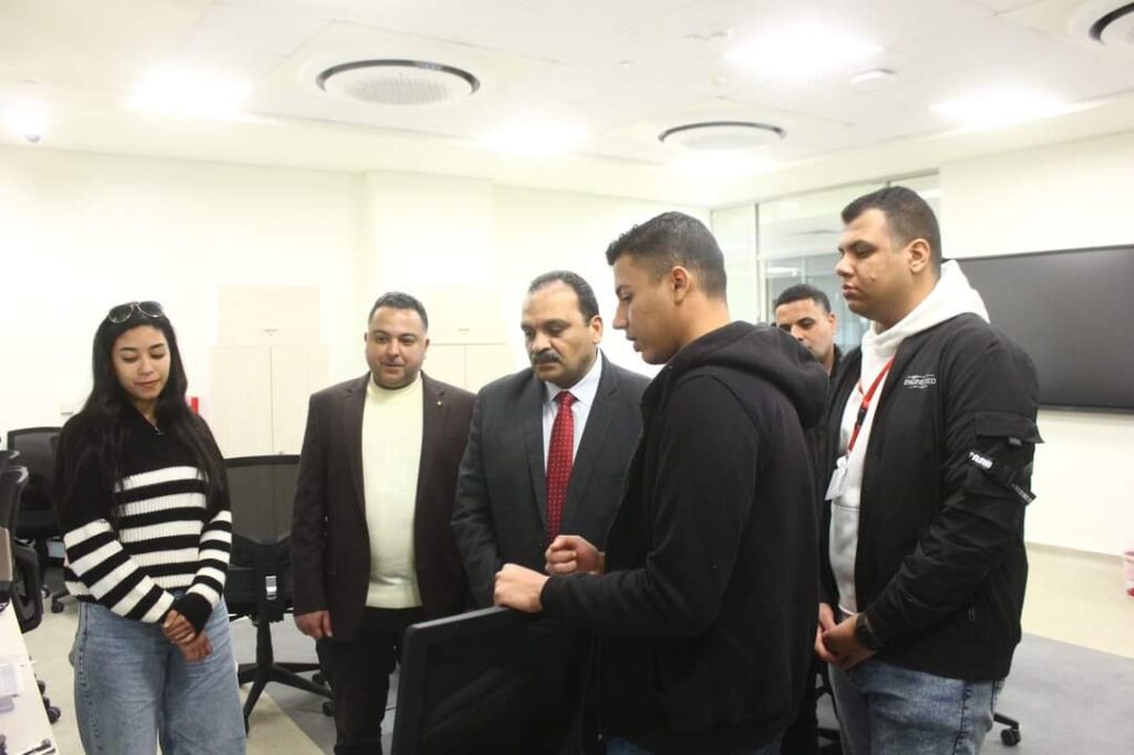 استمرار فعاليات هاكاثون التقنيات الناشئة لتمكين ذوي الهمم بجامعة بنها