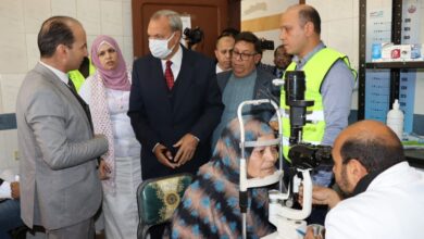 محافظ القليوبية يتفقد القافلة الطبية المجانية للرمد بقرية الشموت ببنها
