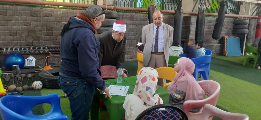 وكيل أوقاف القليوبية يتفقد أكبر مسابقة للقران الكريم بالقليوبية وكيل أوقاف القليوبية يتفقد أكبر مسابقة للقران الكريم بالقليوبية