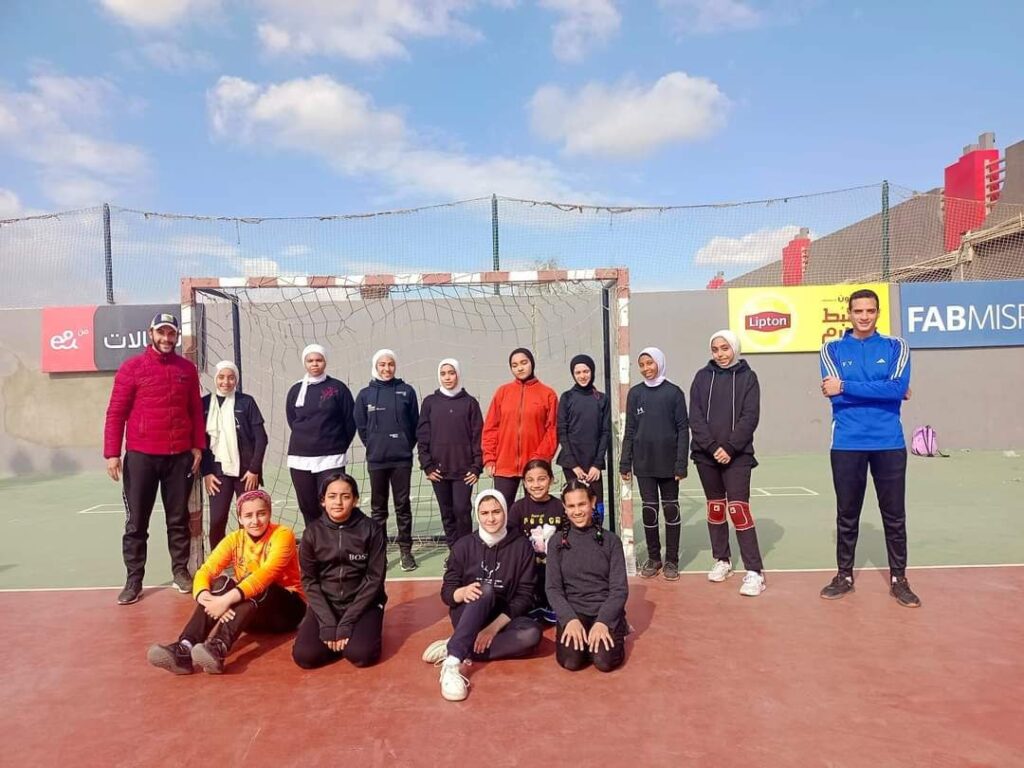 أكاديمية الشبان لكرة اليد بملاعب النادى الأهلى