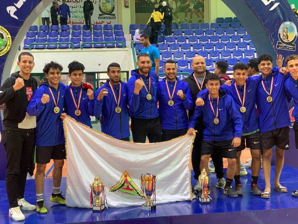 جامعة بنها تحصد كأس بطولة الدورة العربية لخماسيات كرة القدم للجامعات جامعة بنها تحصد كأس بطولة الدورة العربية لخماسيات كرة القدم للجامعات