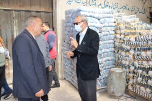 بعد توفير 170 طن سكر .. محافظ القليوبية يتفقد مصنع لتعبئة المواد الغذائية بمدينة بنها   