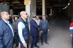 محافظ القليوبية يتابع حركة المواقف بعد رفع تعريفة الركوب