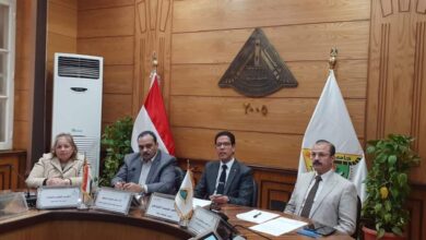 رئيس جامعة بنها يترأس اجتماع أول مجلس للابتكار وريادة الأعمال
