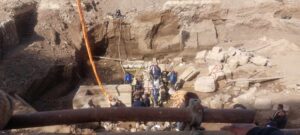 التفاصيل الكاملة لاكتشاف التابوت الأثري داخل مشروع إنشاء مستشفى بنها الجديد