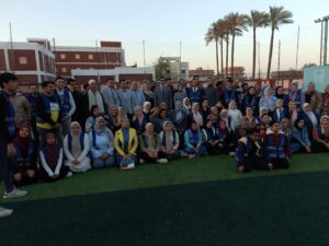 أطفال القليوبية يزينون وجوههم بأعلام مصر وفلسطين في قافلة السعادة لحياة كريمة بشبين القناطر