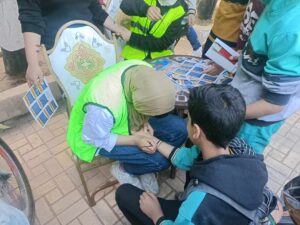 أطفال القليوبية يزينون وجوههم بأعلام مصر وفلسطين في قافلة السعادة لحياة كريمة بشبين القناطر