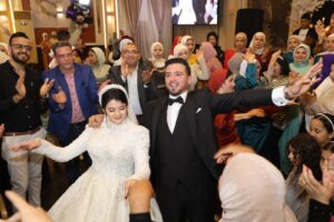 مبروك للصحفي محمود عواد الزفاف السعيد