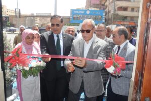 محافظ القليوبية يفتتح مركز تراخيص المحال بحي شرق شبرا الخيمة (صور)