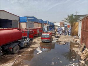 السيطرة على حريق في مخازن أغذية وبلايستك بالخانكة