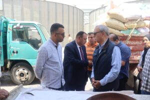 محافظ القليوبية يتابع توريد القمح بـ صومعة الغلال بعرب العليقات بالخانكة