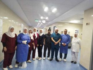 إنقاذ حياة شاب تعرض لطعنة نافذة في مستشفى كفر شكر