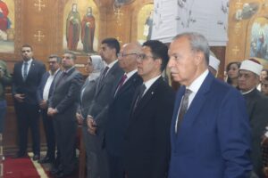محافظ القليوبية يشهد قداس عيد القيامة المجيد بكنيسة العذراء ببنها